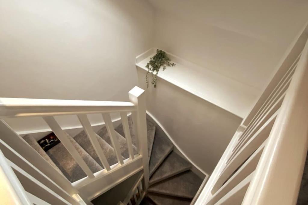 Vila 3Bed House With Parking Short Walk To Bath Centre Exteriér fotografie